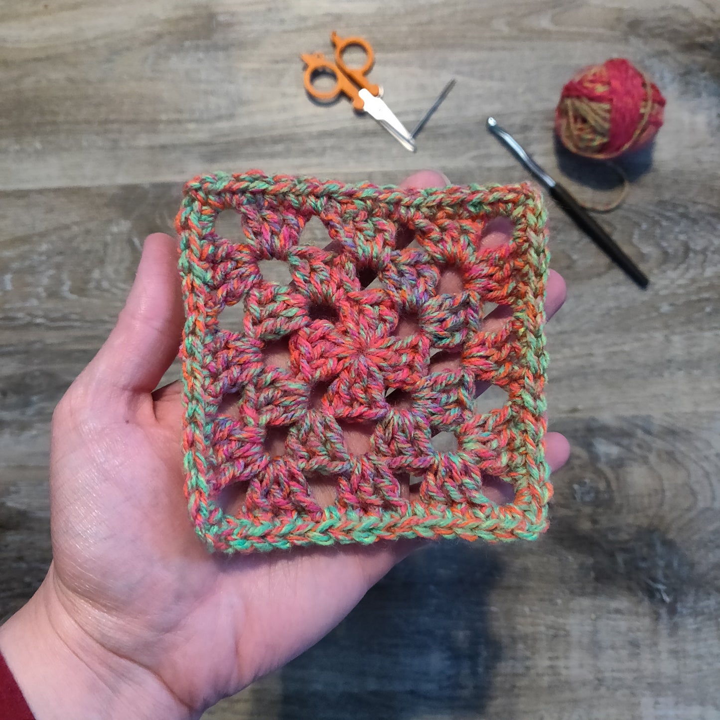 Intro to Granny Squares (04/11) at Tool Library
