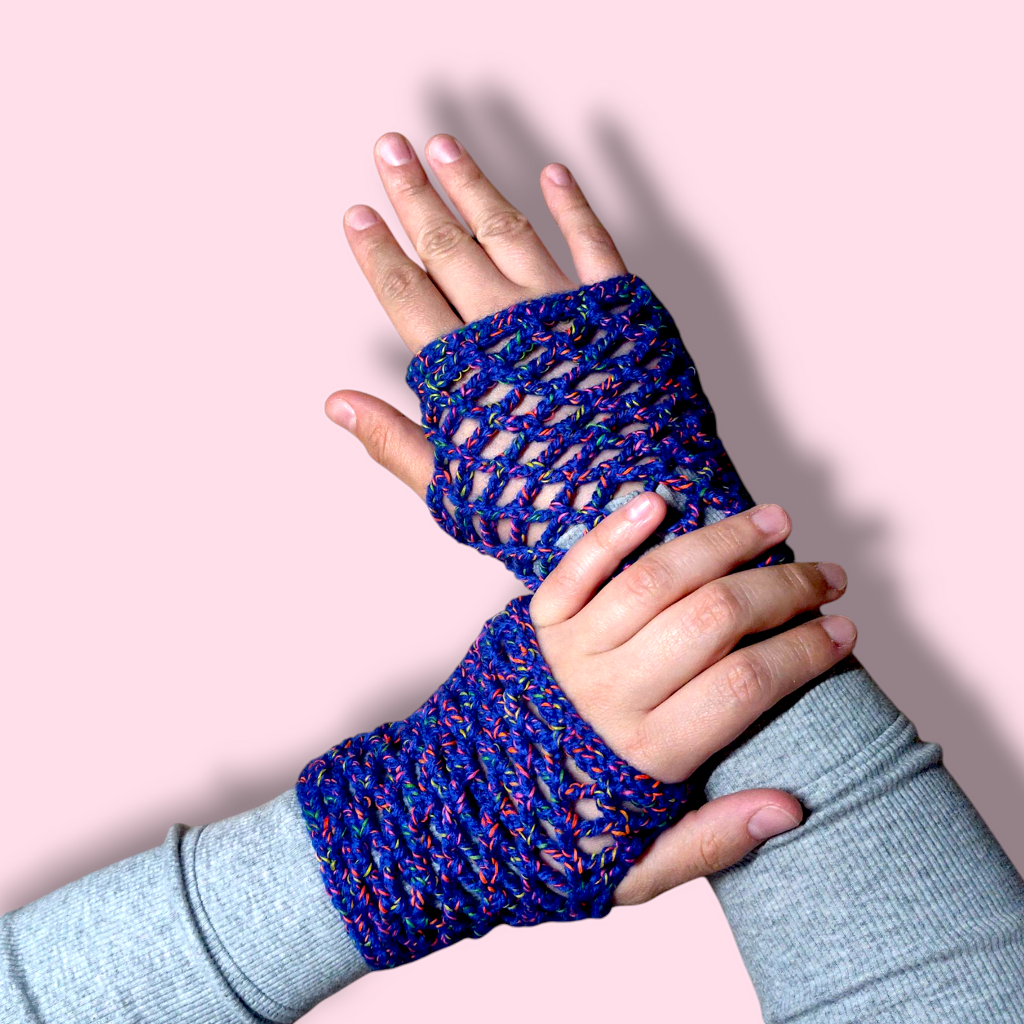 Fishnet Gloves (Vibrant Blue)