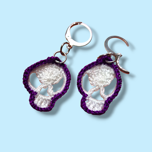 Mini Skull w/ border