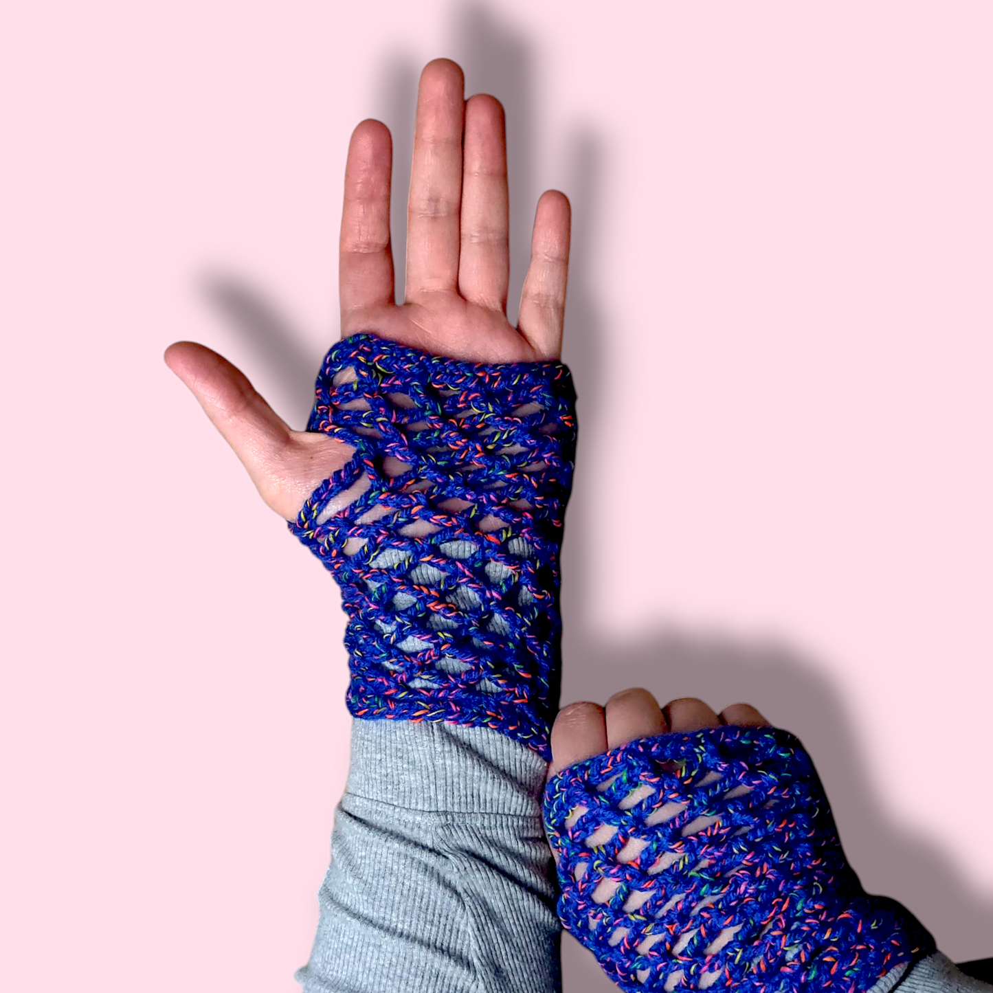 Fishnet Gloves (Vibrant Blue)